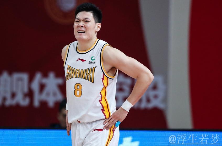 张宁开局手感火热，干拔三分命中空心